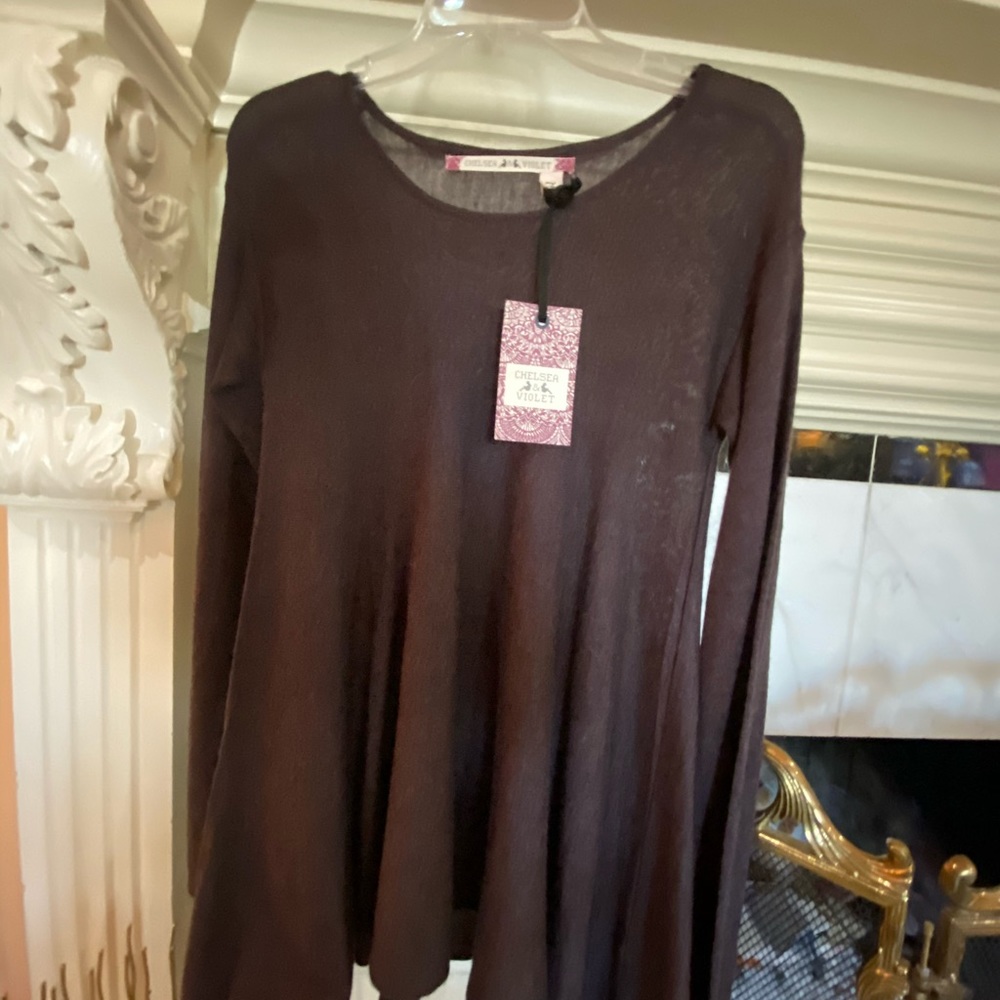 CHELSEA AND VIOLET SWEATER.  NWT